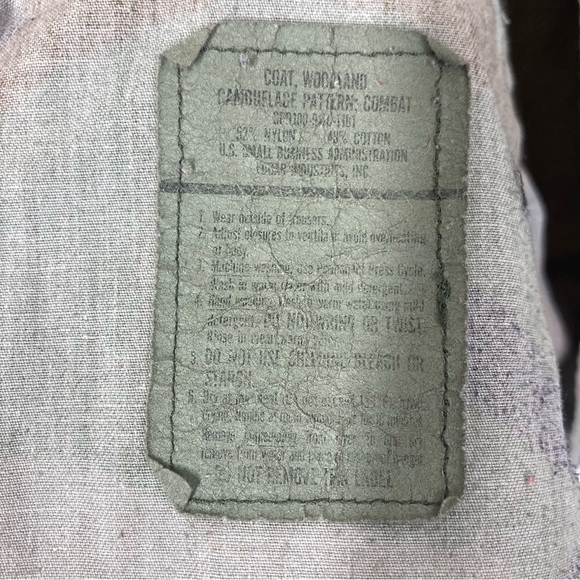 U.S. Army Woodland Camo Combat Field Jacket M Vintage Button Up - Picture 15 of 15